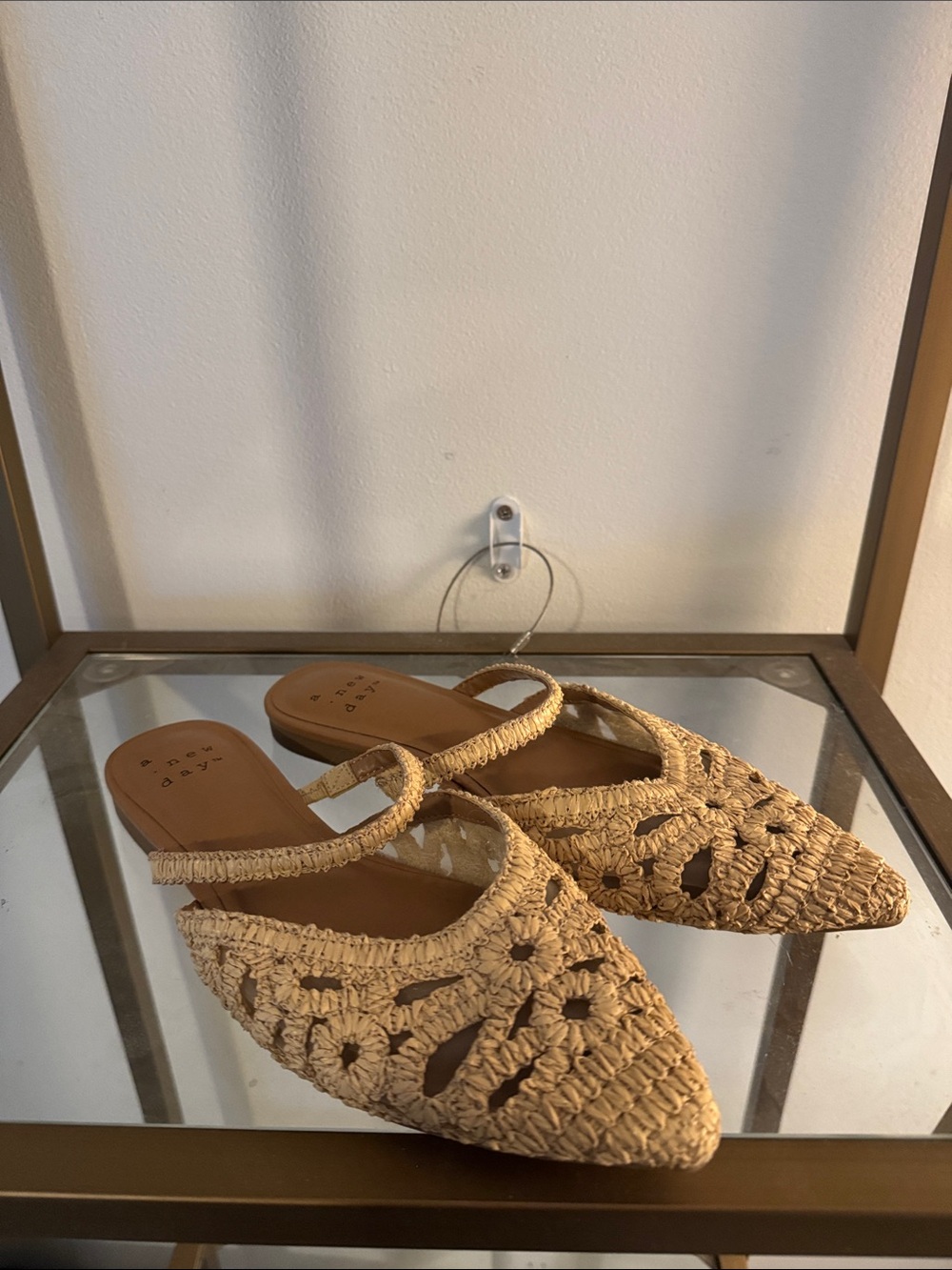 Woven Pointed-Toe Slingback Flats in Natural 7.5 never worn